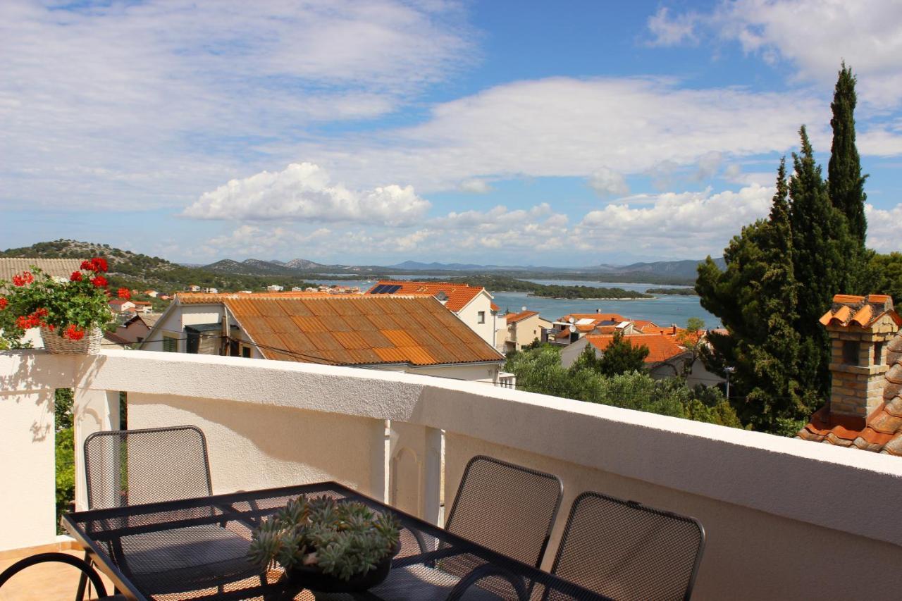 Apartman Arta *
