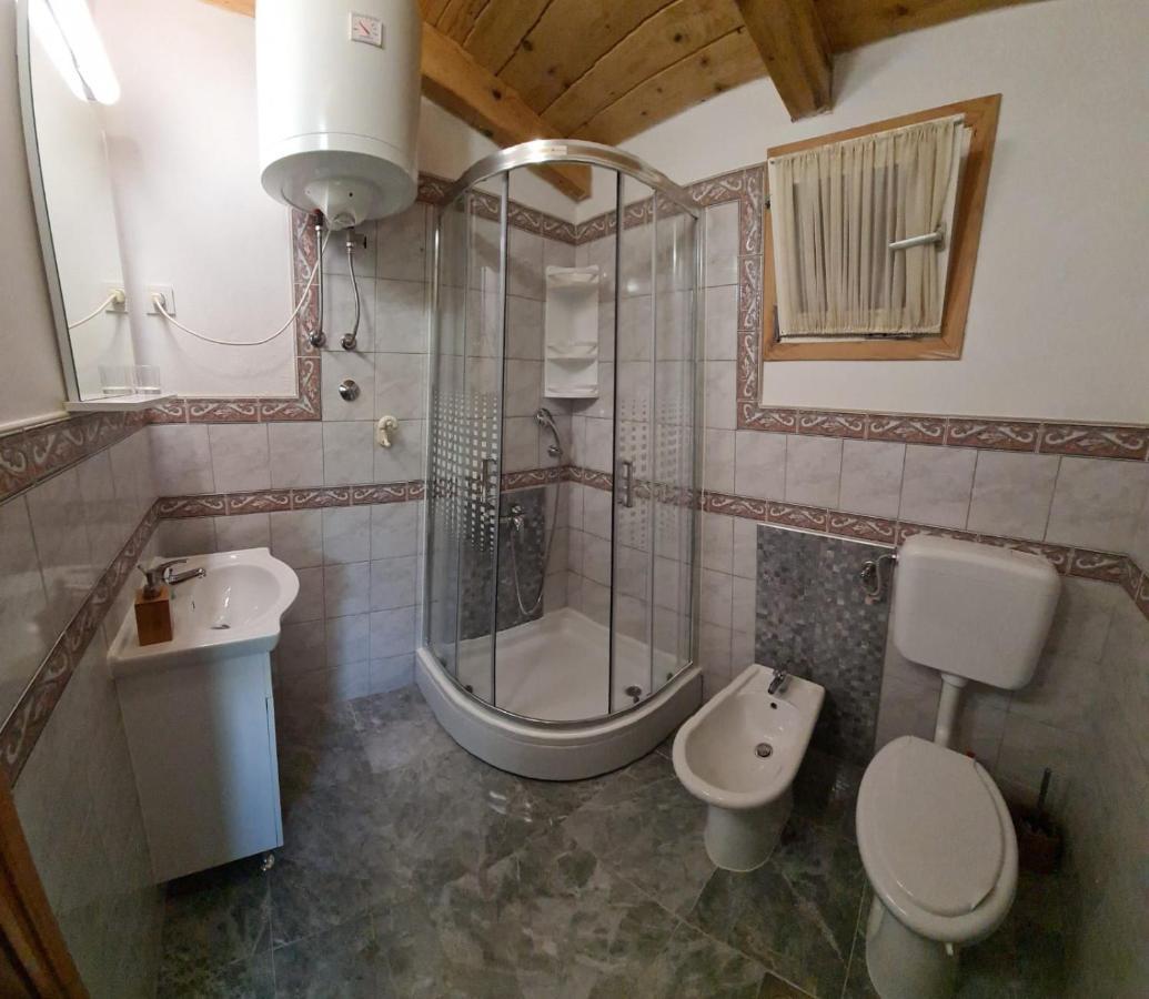 Arta Apartament Murter