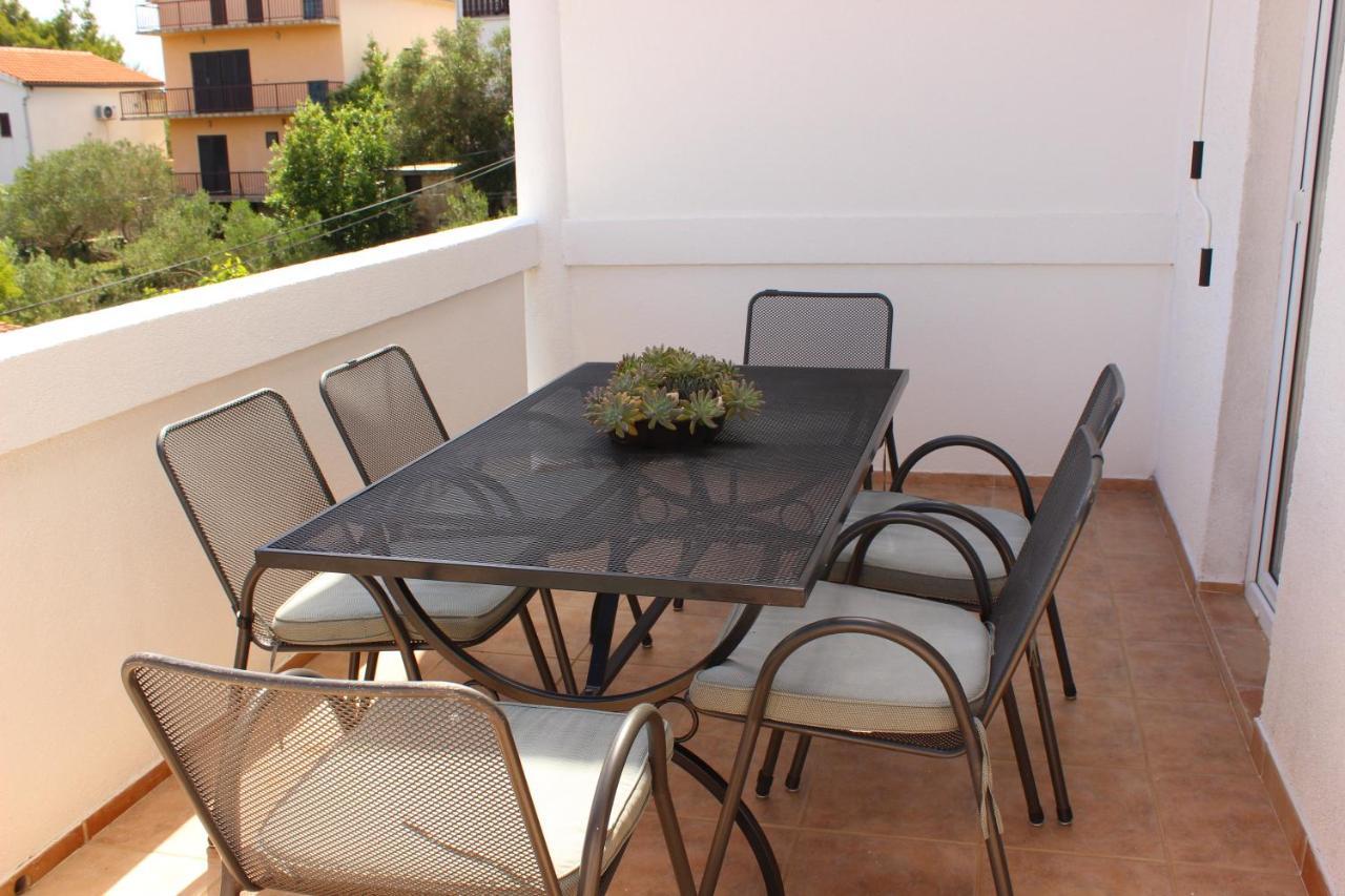 Apartament Arta